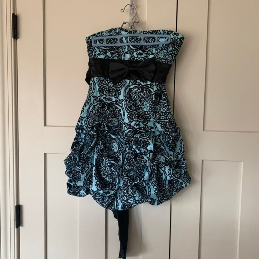 Ruby Rox Short Strapless Dress Juniors size 3 teal blue Party Cocktail Prom Form